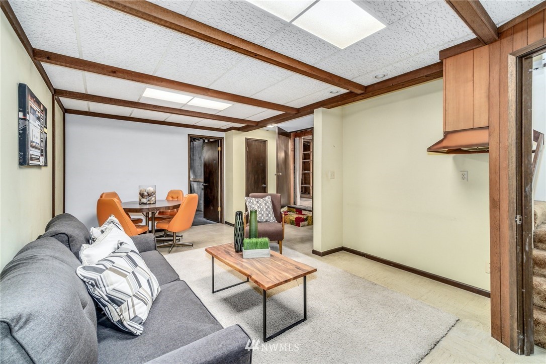 10115 Northeast 187th Street Bothell, WA 98011 - Photo 20 of 28 Gallery Image 20