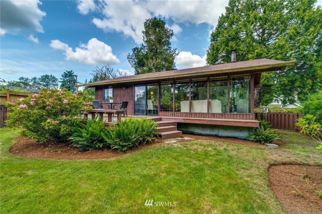 10115 Northeast 187th Street Bothell, WA 98011 - Photo 25 of 28 Gallery Image 25