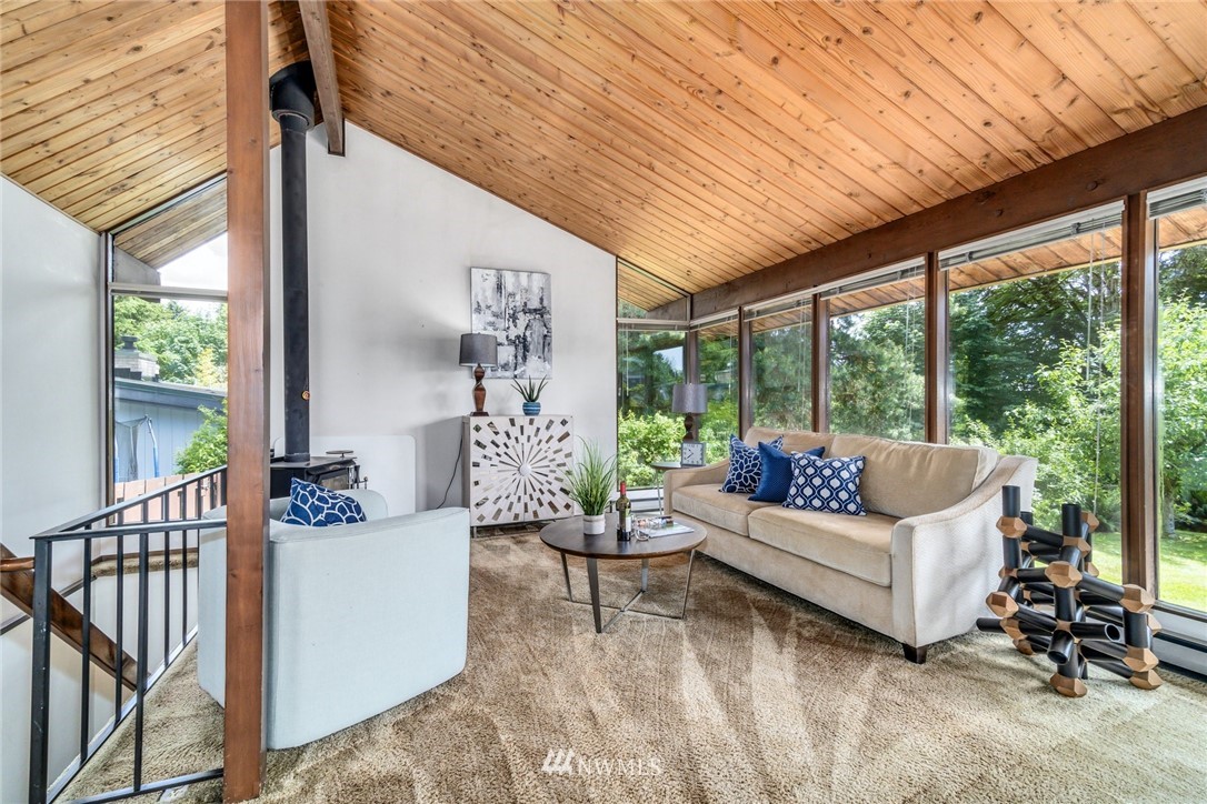 10115 Northeast 187th Street Bothell, WA 98011 - Photo 5 of 28 Gallery Image 5