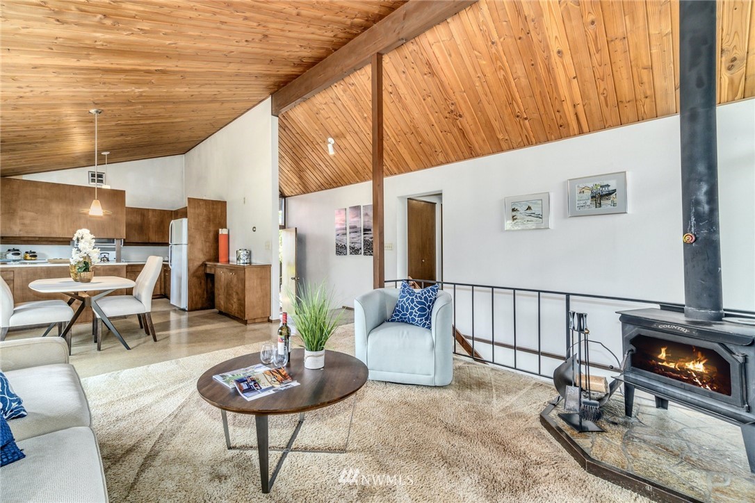 10115 Northeast 187th Street Bothell, WA 98011 - Photo 6 of 28 Gallery Image 6