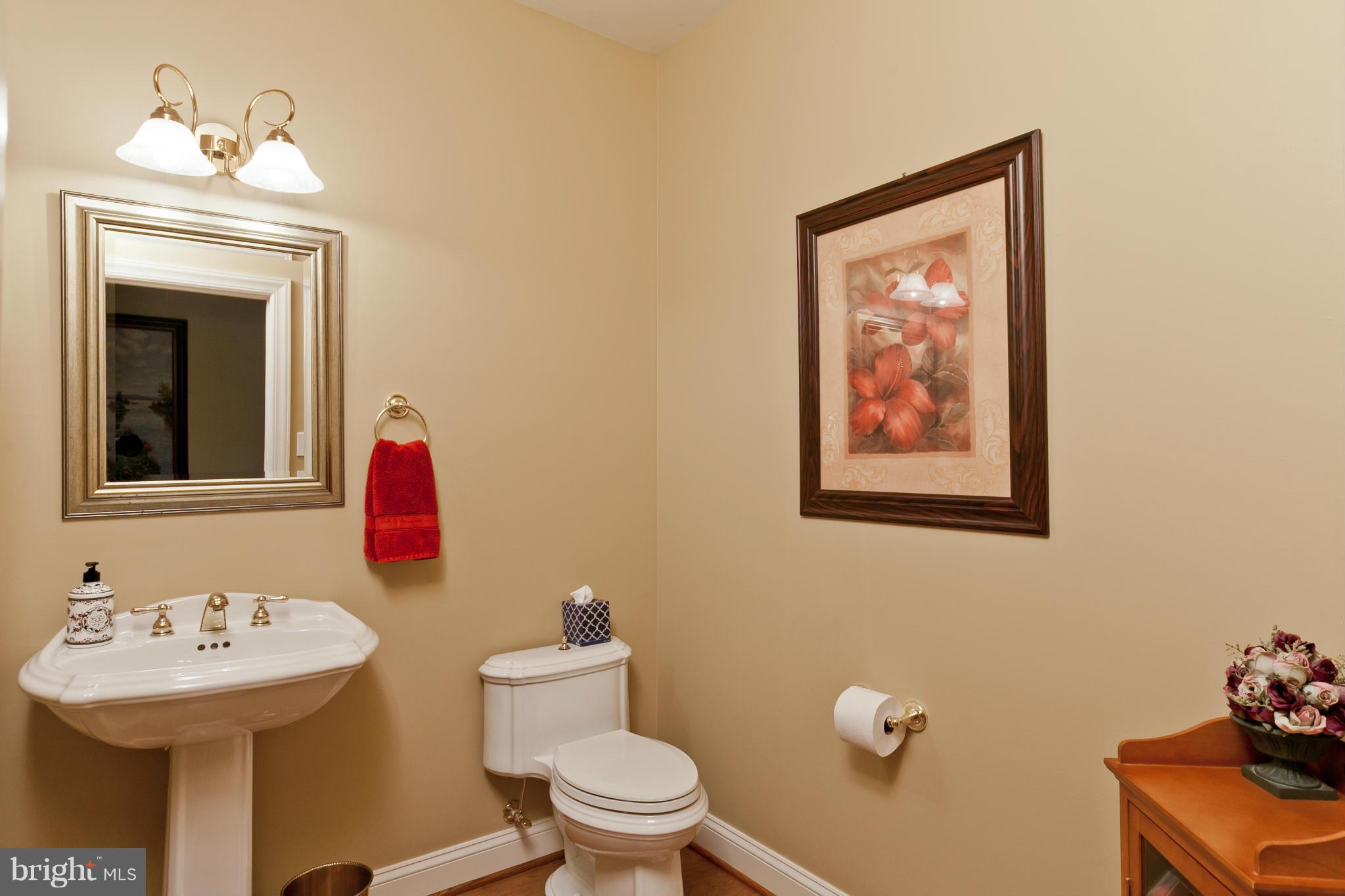 9813 Fox Road Frederick, MD 21702 - Photo 16 of 30 Bath