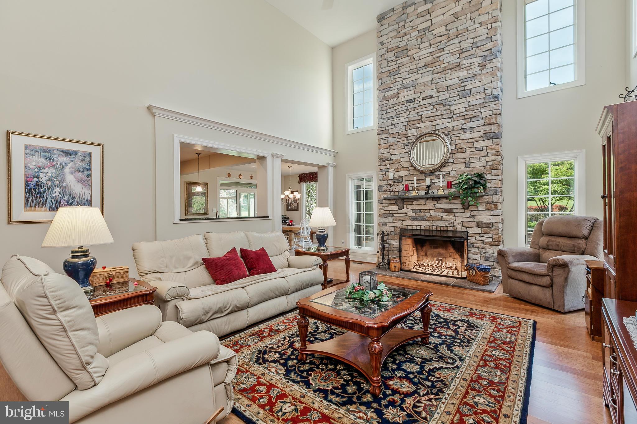 9813 Fox Road Frederick, MD 21702 - Photo 6 of 30 Family Room