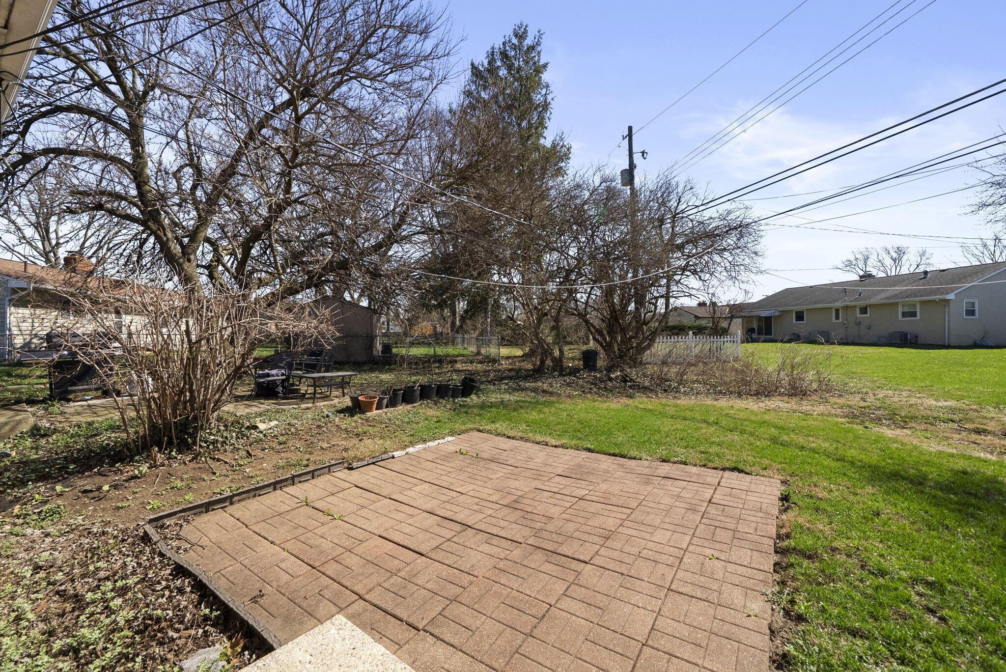 3930 Beulah Road Columbus, OH 43224 - Photo 32 of 40 42-web-or-mls-DSC00113