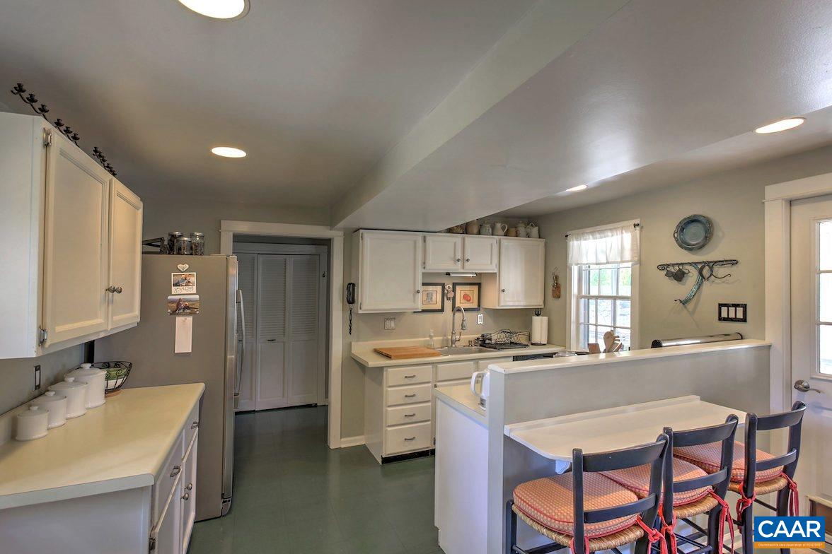 63 Shifflett Road Free Union, VA 22940 - Photo 10 of 35 Gallery Image 10