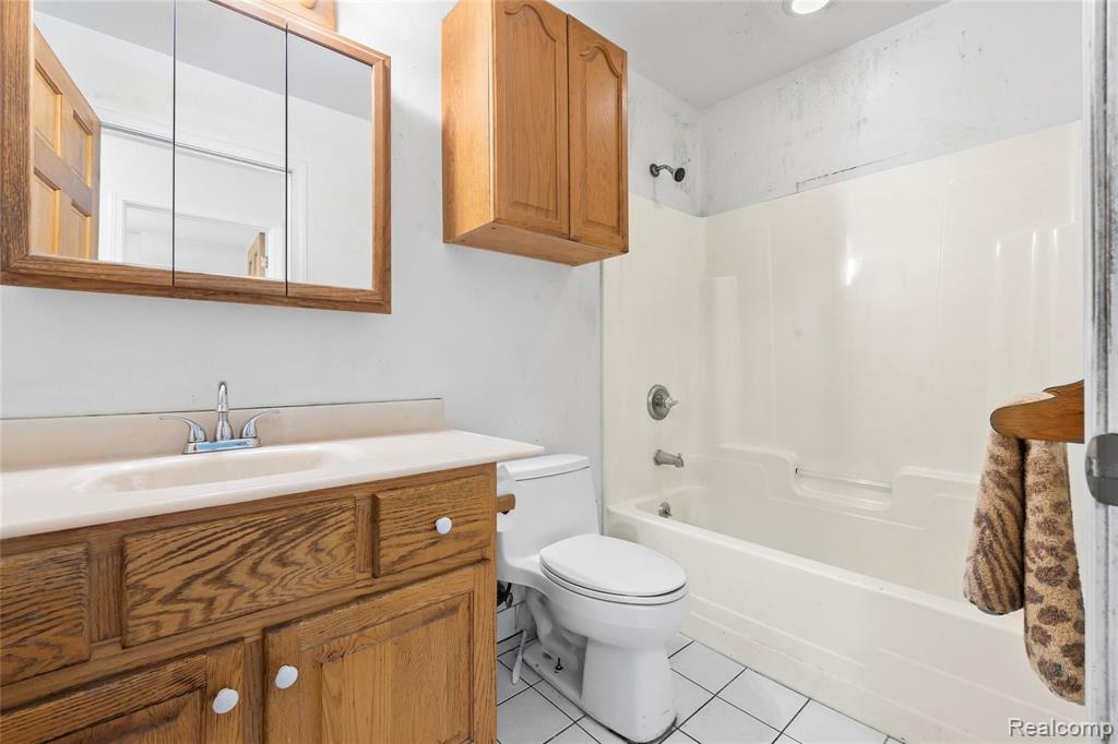 2976 Melvin Avenue Rochester Hills, MI 48307 - Photo 20 of 32