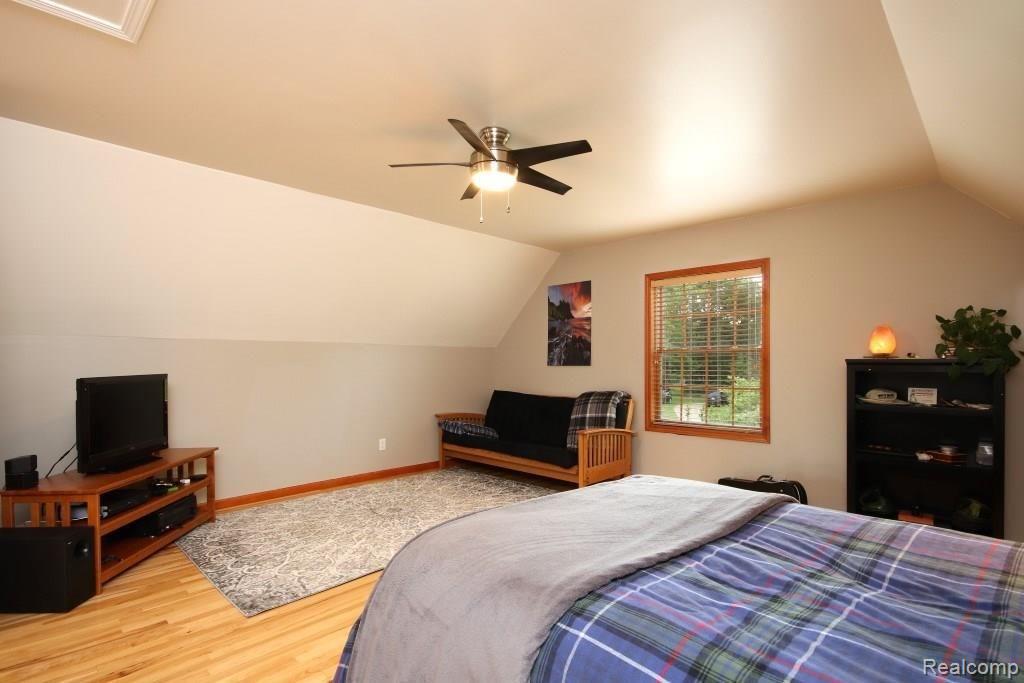 1205 Darwin Road Pinckney, MI 48169 - Photo 39 of 65 IMG_3281 (Custom).jpg