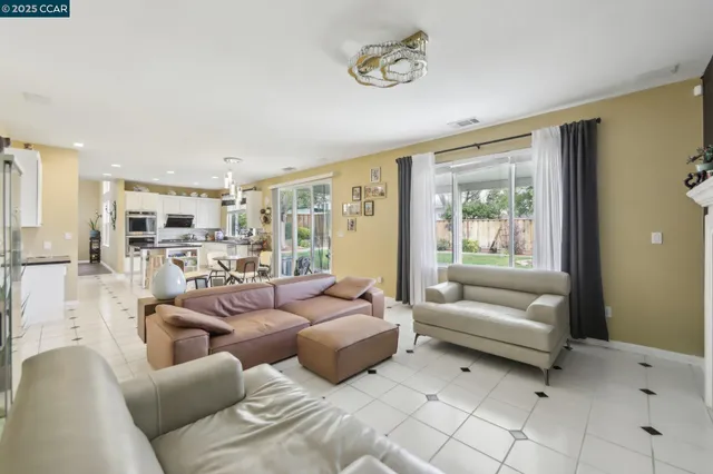 $850,000 | 5004 Star Mine Way, Antioch, CA 94531