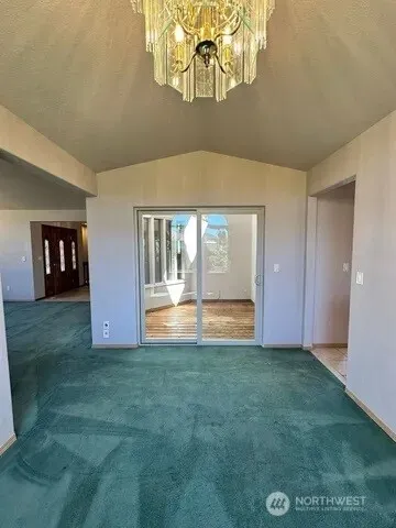 $699,999 | 3639 Ridgeview Boulevard, Wenatchee, WA 98801