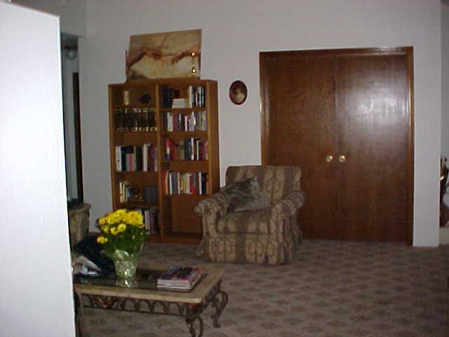 211 Ridgetop Drive Redding, CA 96003 - Photo 9 of 9 Bedroom entry