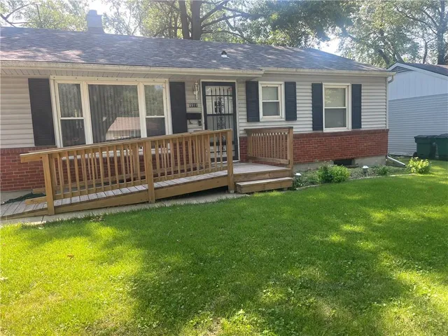 $180,000 | 8911 East 74th Street, Raytown, MO 64133