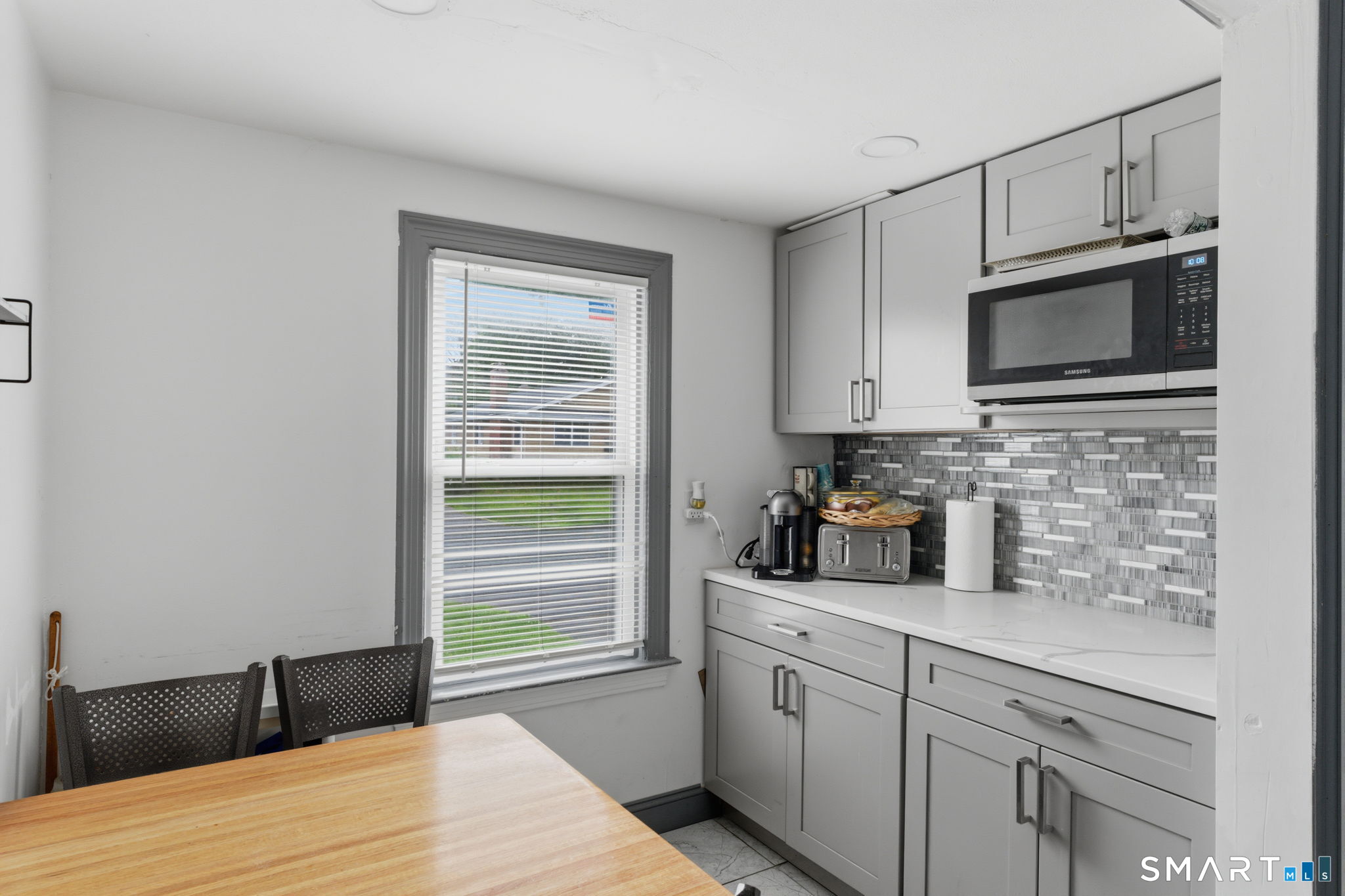 64 McKinley Street Manchester, CT 06040 - Photo 7 of 36