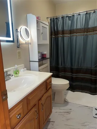 $340,000 | 4118 Windmere Drive, Hannibal, MO 63401