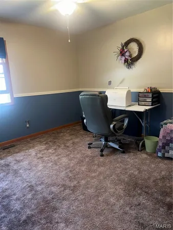 $340,000 | 4118 Windmere Drive, Hannibal, MO 63401