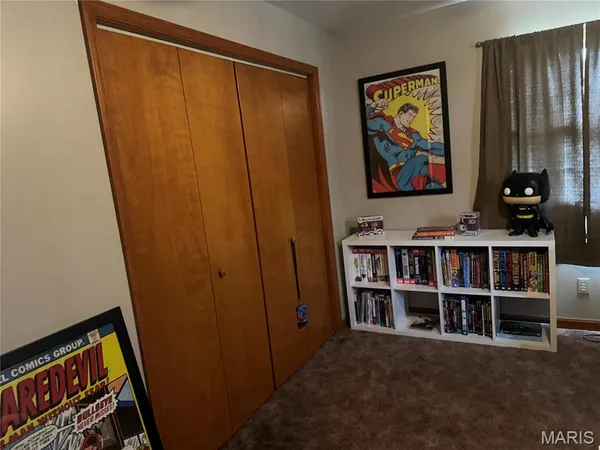 $340,000 | 4118 Windmere Drive, Hannibal, MO 63401