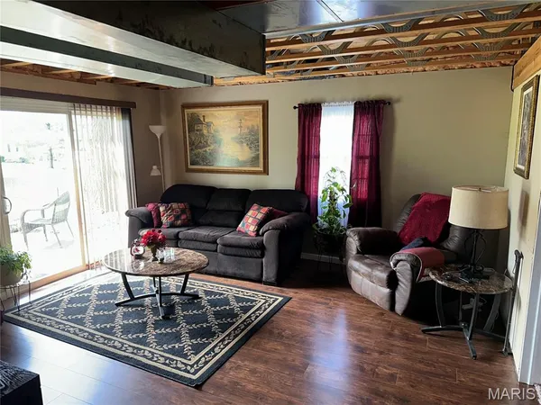 $340,000 | 4118 Windmere Drive, Hannibal, MO 63401