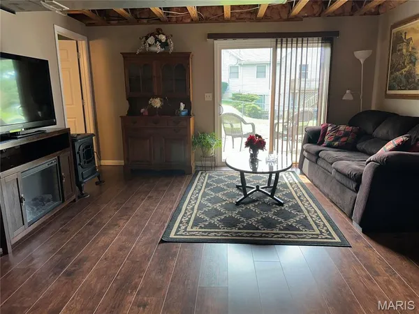 $340,000 | 4118 Windmere Drive, Hannibal, MO 63401