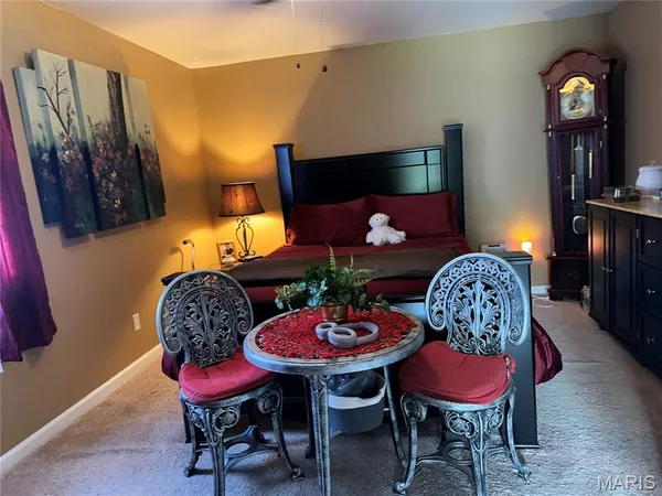 $340,000 | 4118 Windmere Drive, Hannibal, MO 63401