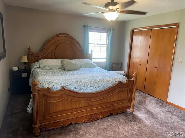 $340,000 | 4118 Windmere Drive, Hannibal, MO 63401