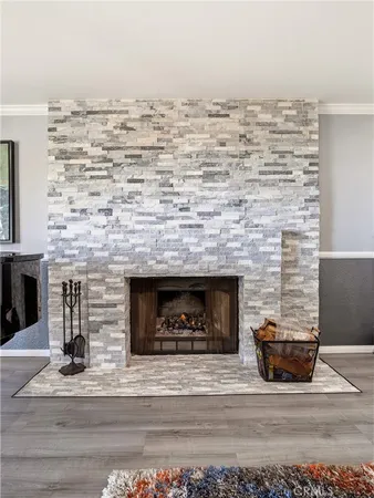 $2,299,992 | 1426 East Tujunga Avenue, Burbank, CA 91501