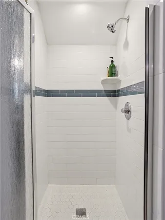 $2,299,992 | 1426 East Tujunga Avenue, Burbank, CA 91501