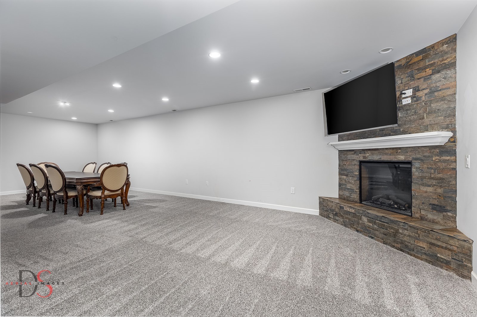 1661 Locust Road Morris, IL 60450 - Photo 23 of 35 Gallery Image 23