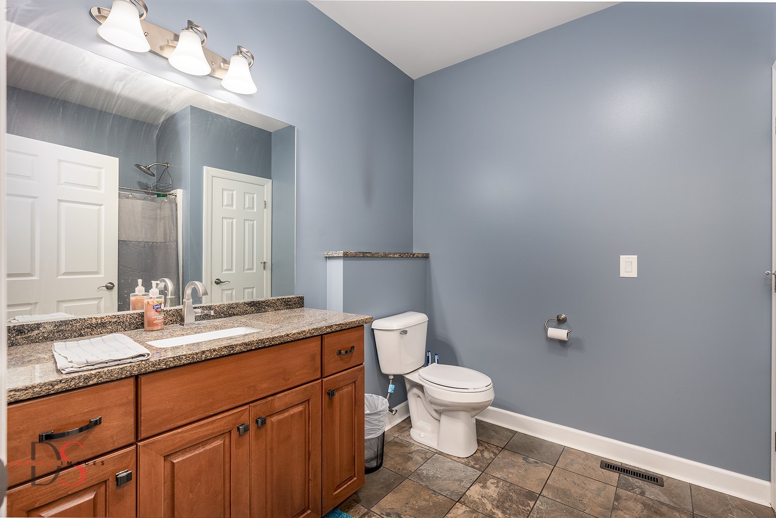 1661 Locust Road Morris, IL 60450 - Photo 5 of 35 Gallery Image 5