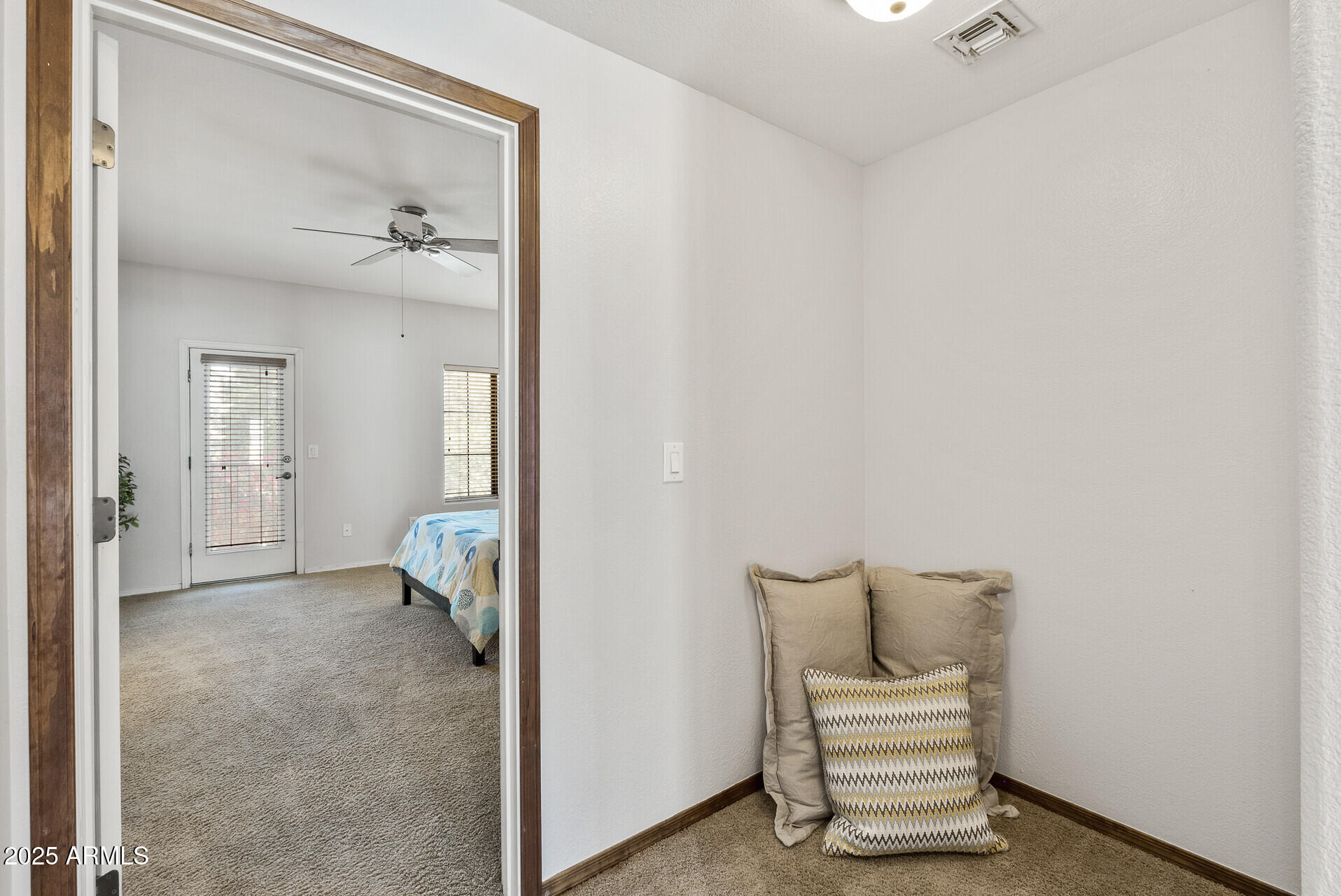 3150 East Beardsley Road, Unit 1023 Phoenix, AZ 85050 - Photo 16 of 48 19_3150_E_Beardsley_Rd_Unit_102319_mls