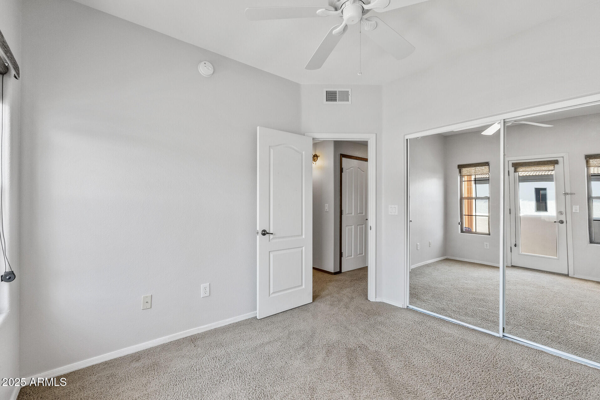 3150 East Beardsley Road, Unit 1023 Phoenix, AZ 85050 - Photo 29 of 48 30_3150_E_Beardsley_Rd_Unit_102330_mls