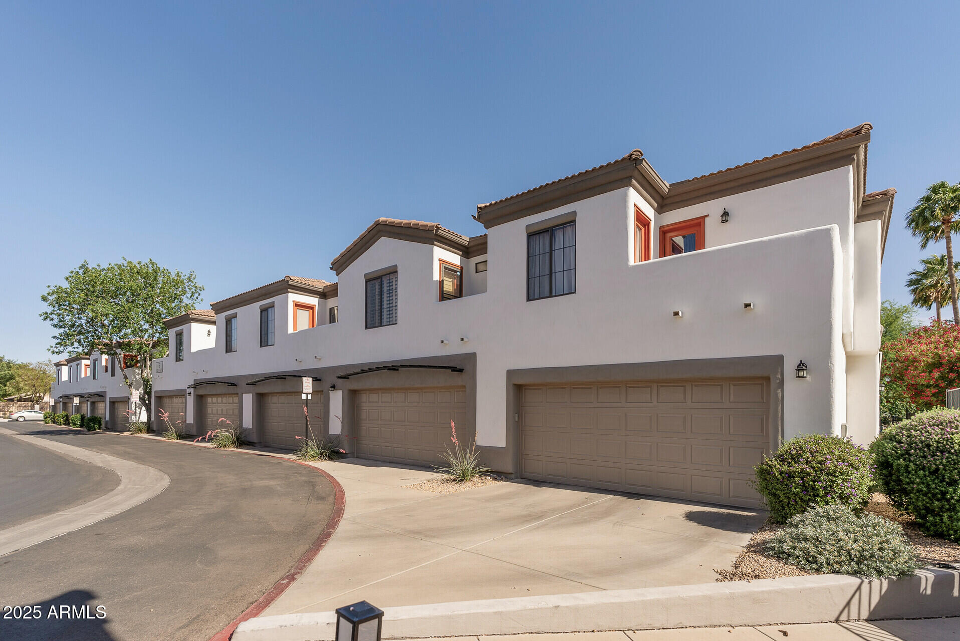 3150 East Beardsley Road, Unit 1023 Phoenix, AZ 85050 - Photo 44 of 48 45_3150_E_Beardsley_Rd_Unit_102345_mls