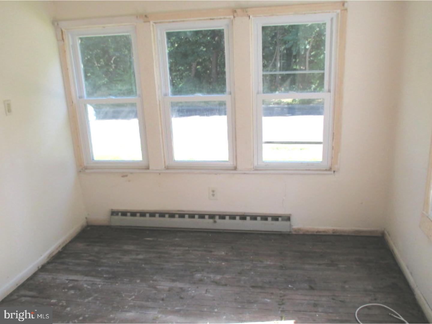 436 Berlin Road Clementon, NJ 08021 - Photo 11 of 24