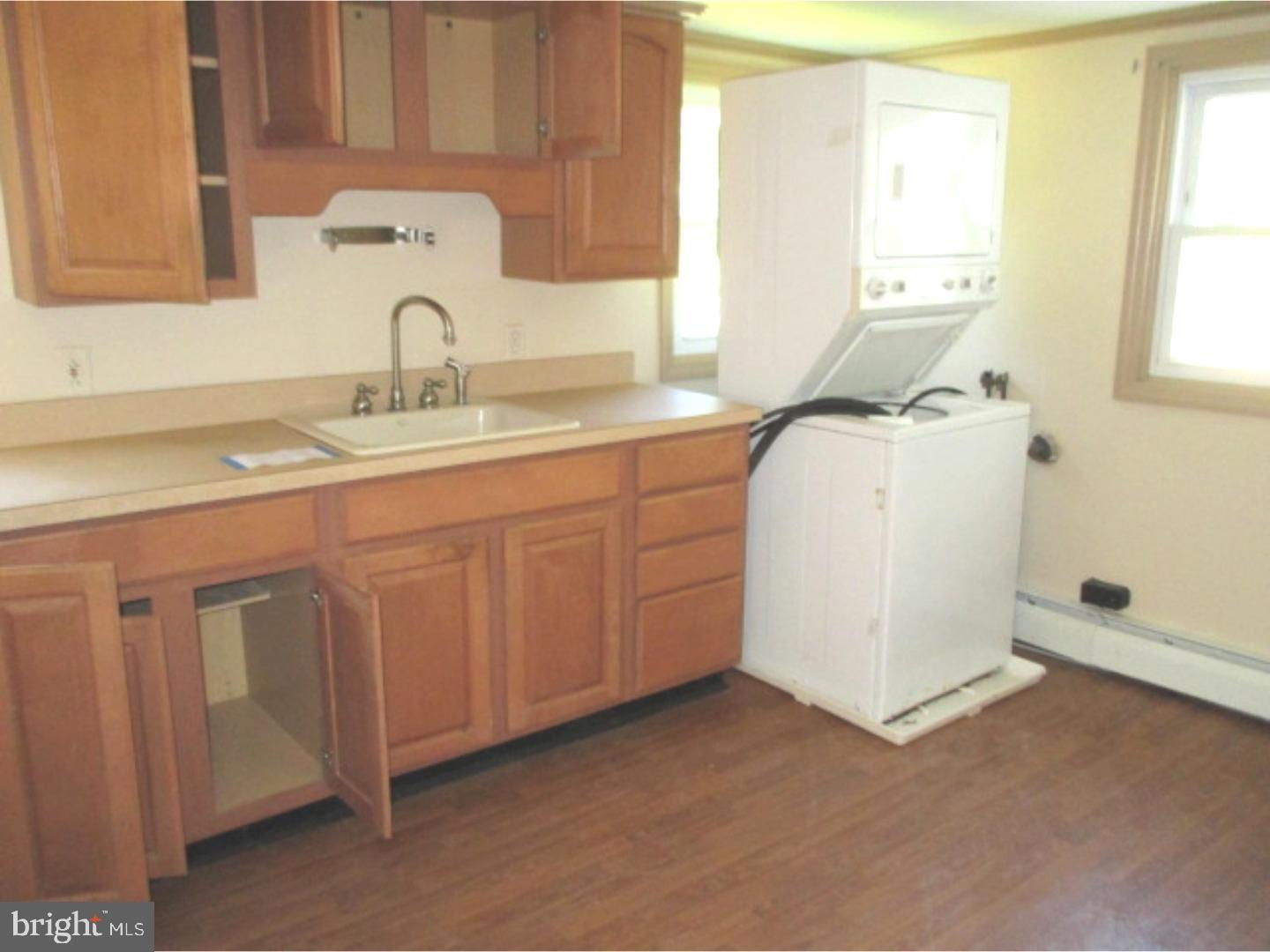 436 Berlin Road Clementon, NJ 08021 - Photo 4 of 24