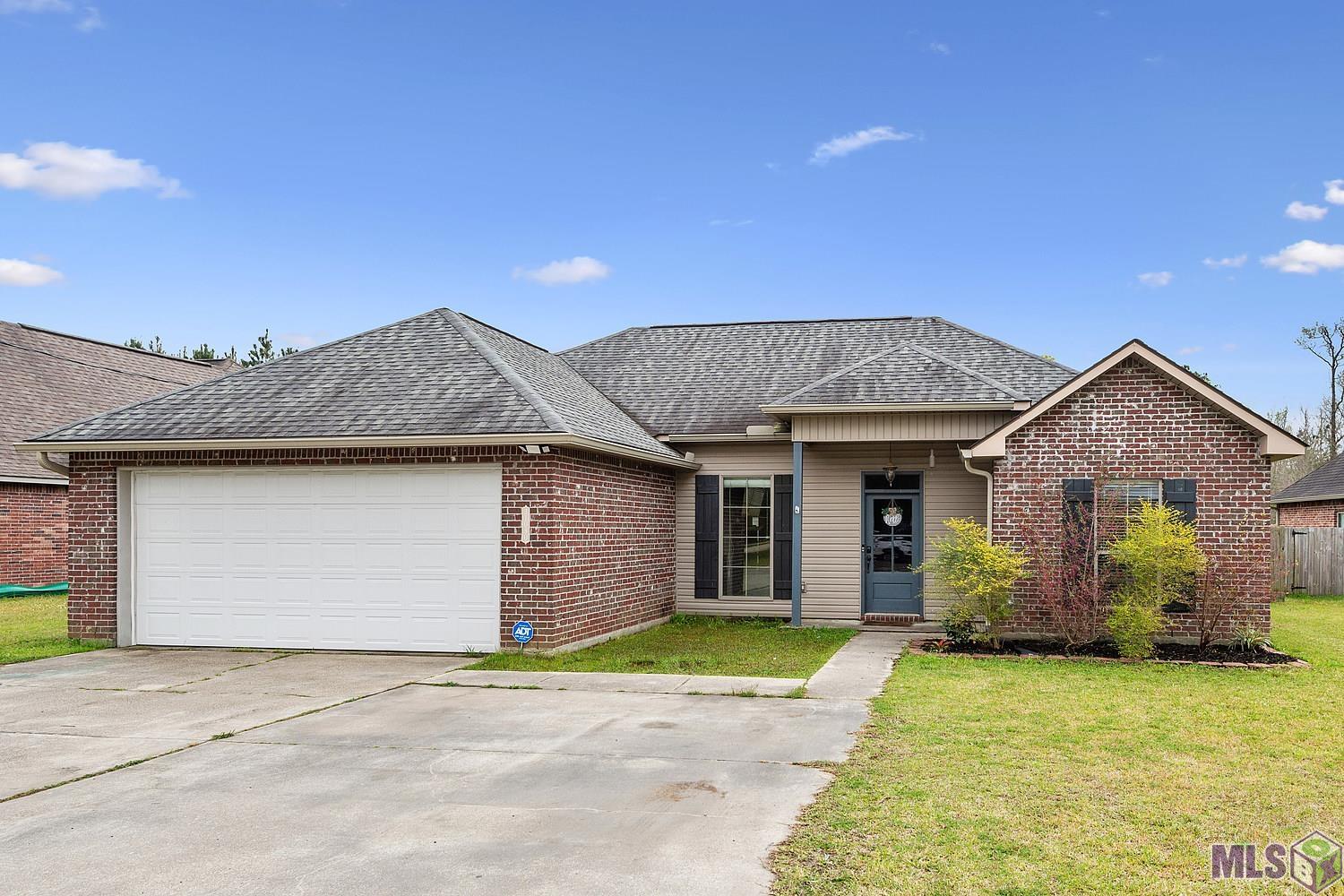 31080 Linder Road Denham Springs, LA 70726 - Photo 1 of 12