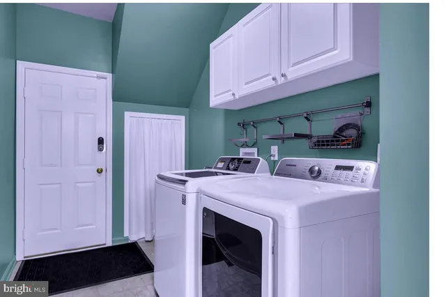 $579,900 | 7 Stirling Drive, Newark, DE 19702