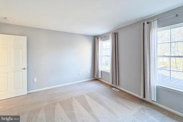 $579,900 | 7 Stirling Drive, Newark, DE 19702