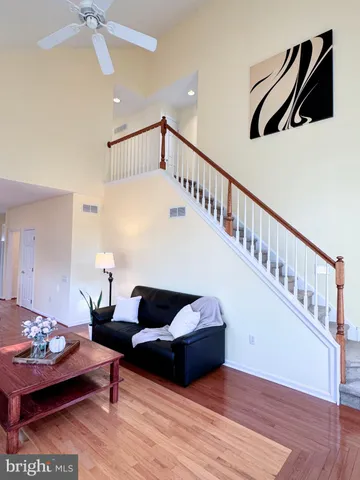 $579,900 | 7 Stirling Drive, Newark, DE 19702