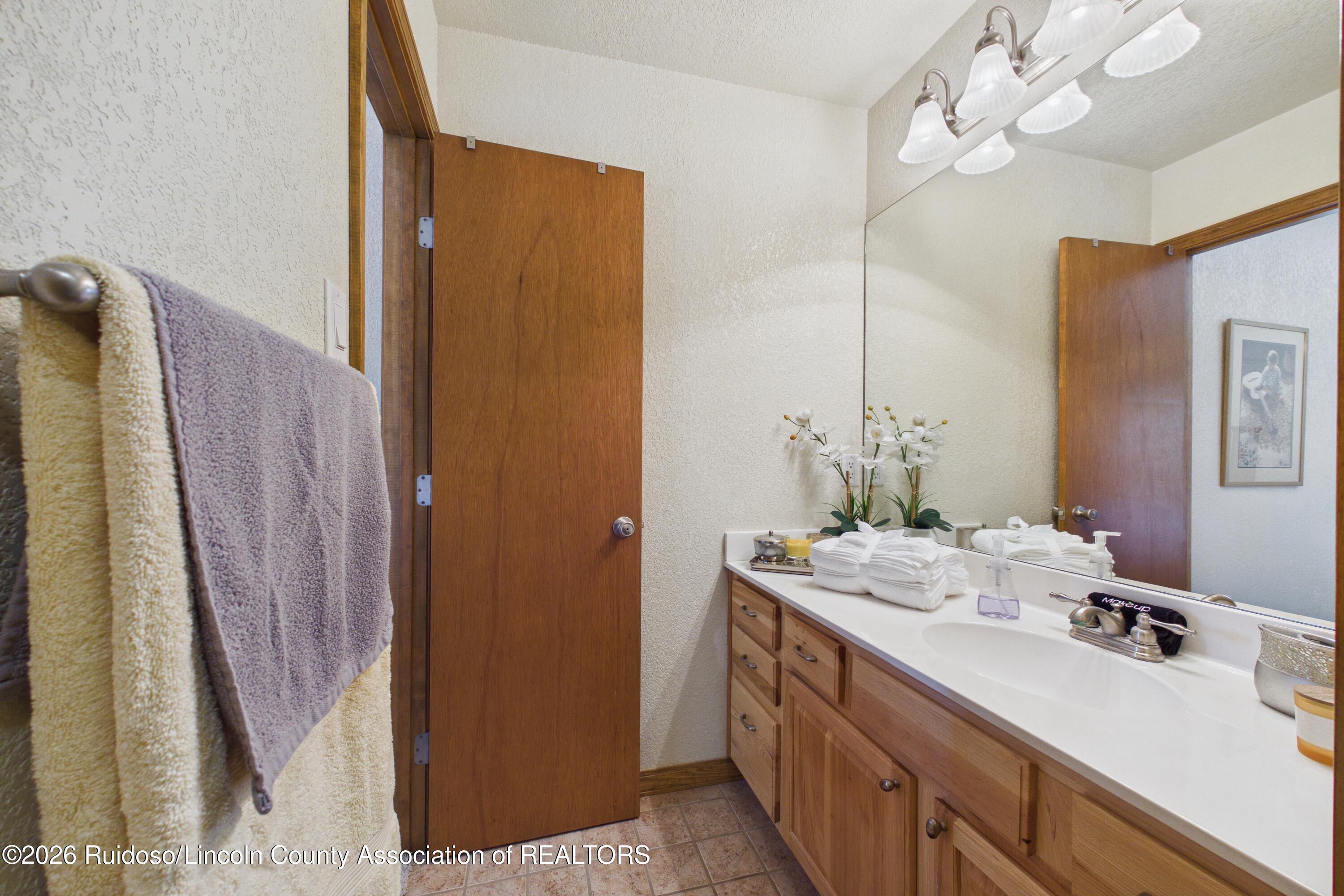205 Racquet Drive, Unit A3 Ruidoso, NM 88345 - Photo 35 of 57 Gallery Image 35