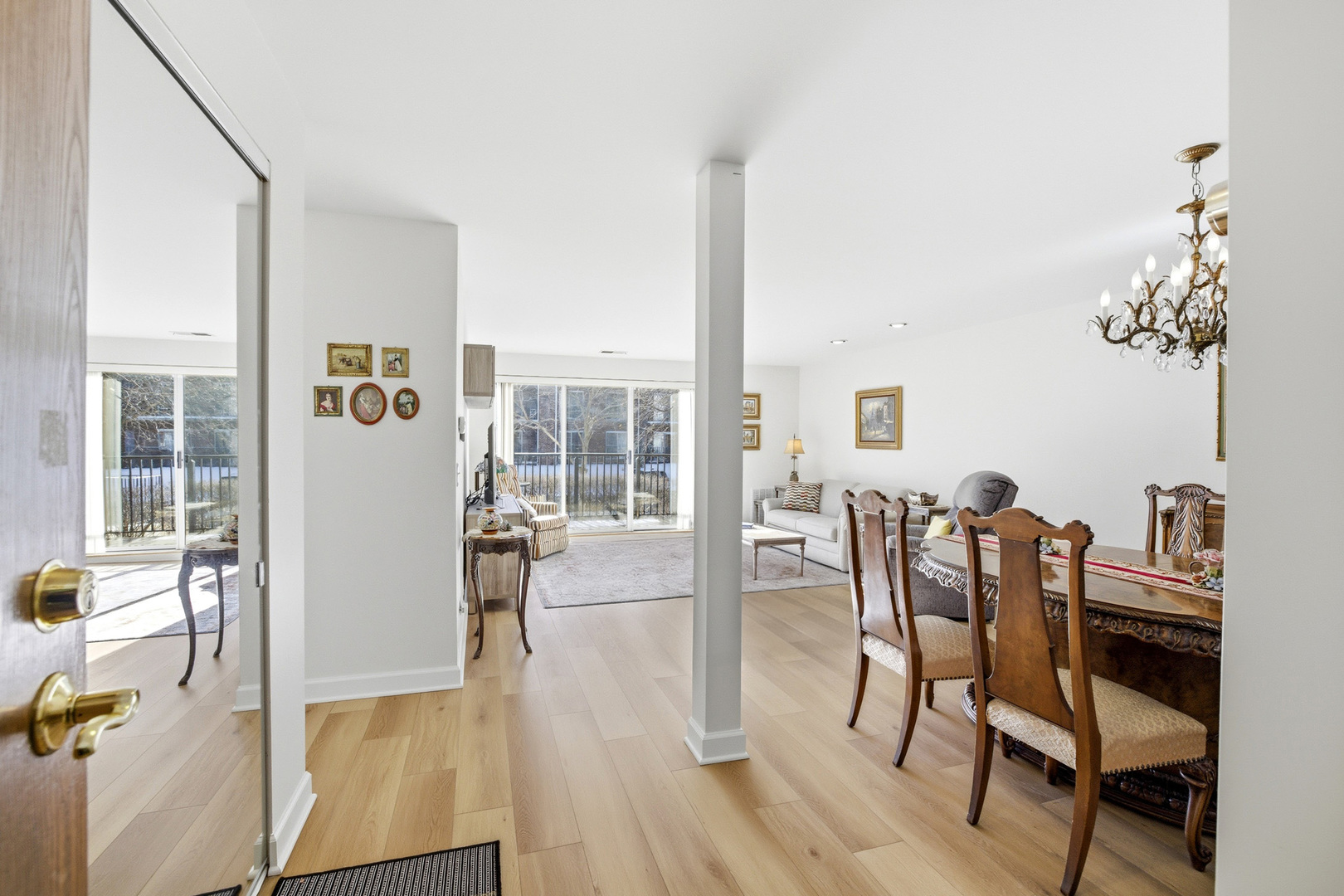 815 Leicester Road, Unit 109 Elk Grove Village, IL 60007 - Photo 13 of 31