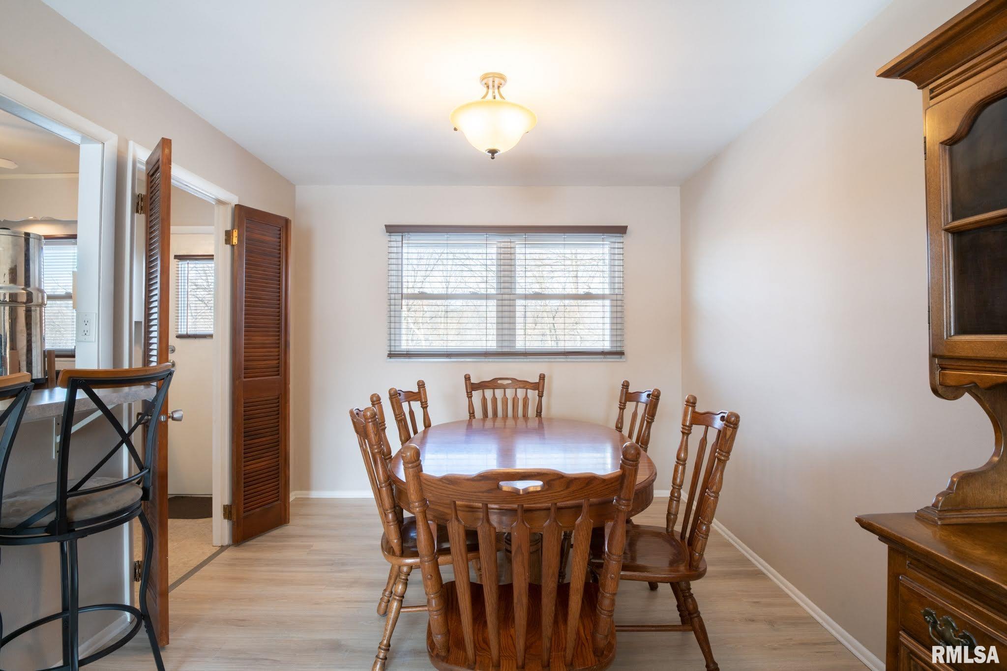 6320 North Hamilton Road Peoria, IL 61614 - Photo 7 of 34 Gallery Image 7