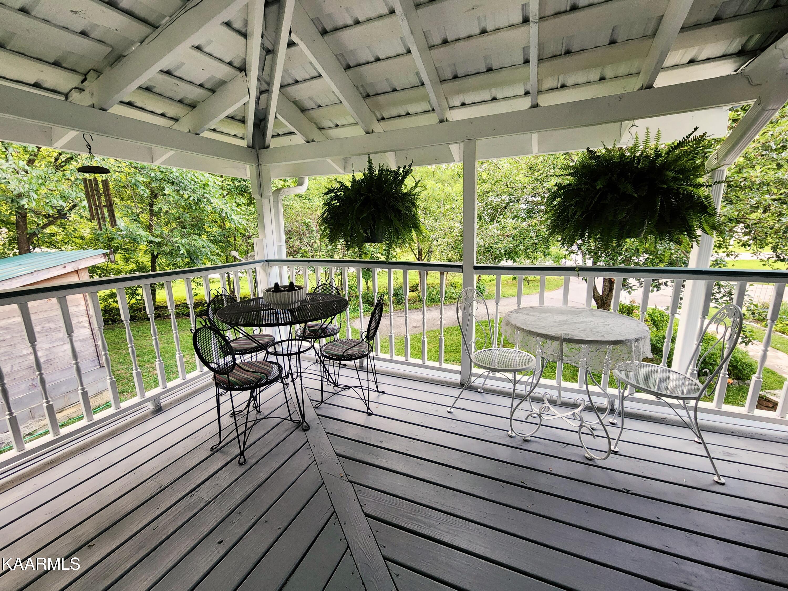 424 Poplar Springs Road Kingston, TN 37763 - Photo 23 of 59 Covered Porch