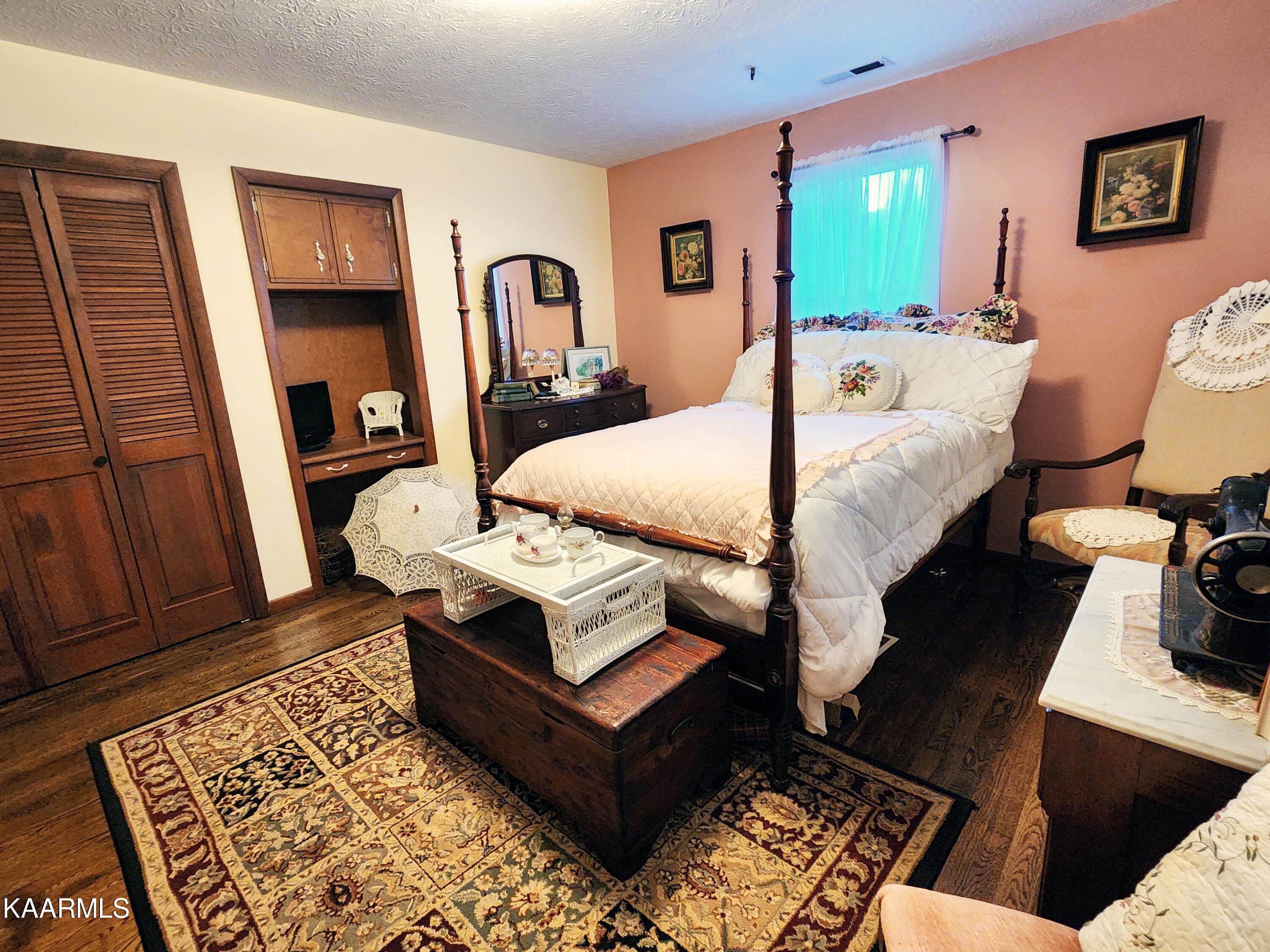 424 Poplar Springs Road Kingston, TN 37763 - Photo 39 of 59 Bedroom 3