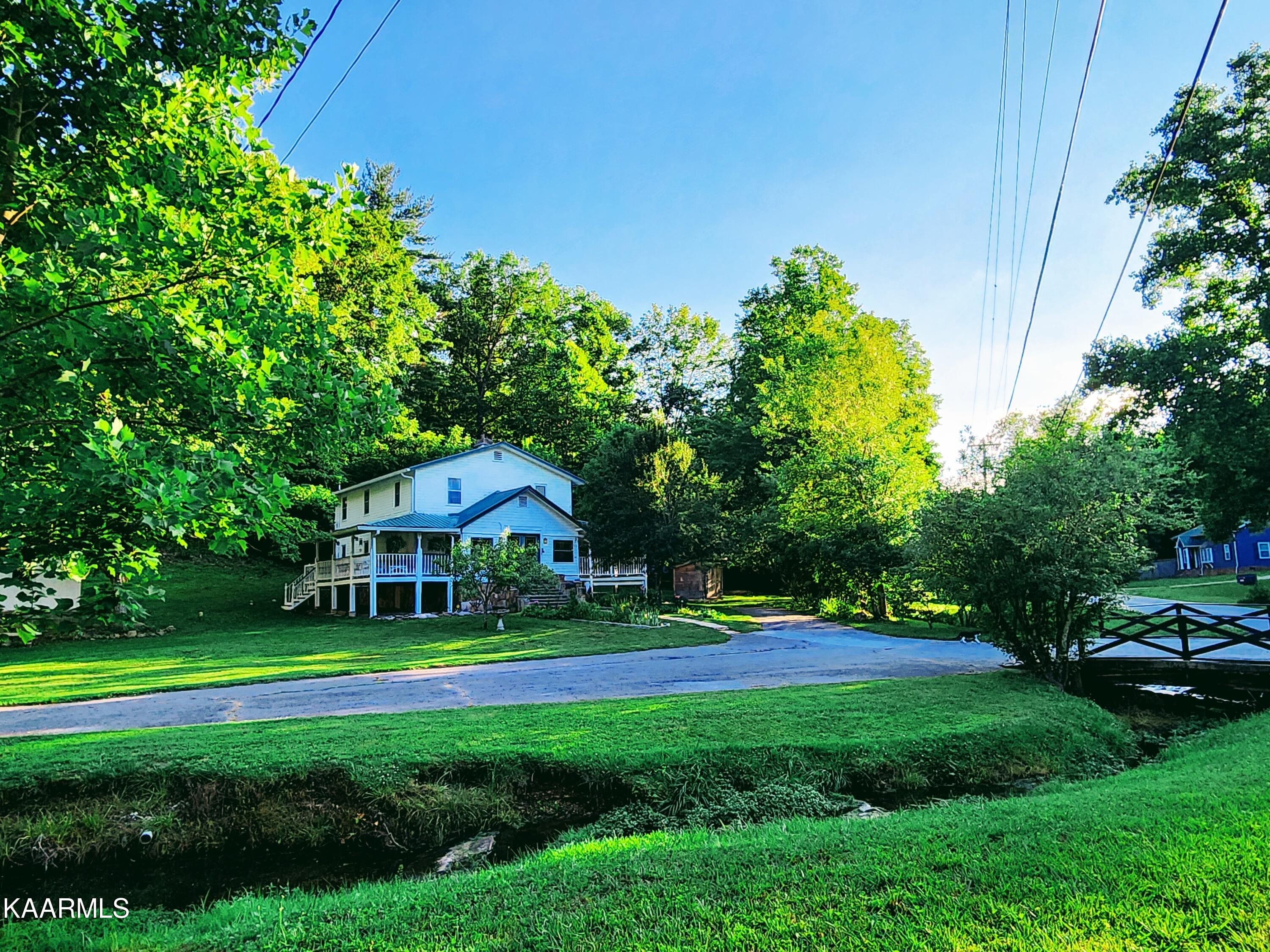 424 Poplar Springs Road Kingston, TN 37763 - Photo 4 of 59 House