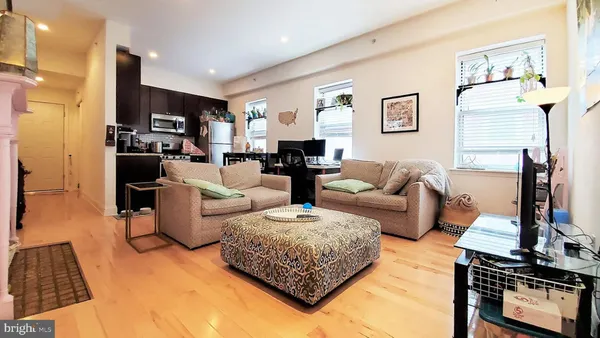 $2,295 | 1311 Spruce Street, Unit 303, Philadelphia, PA 19107