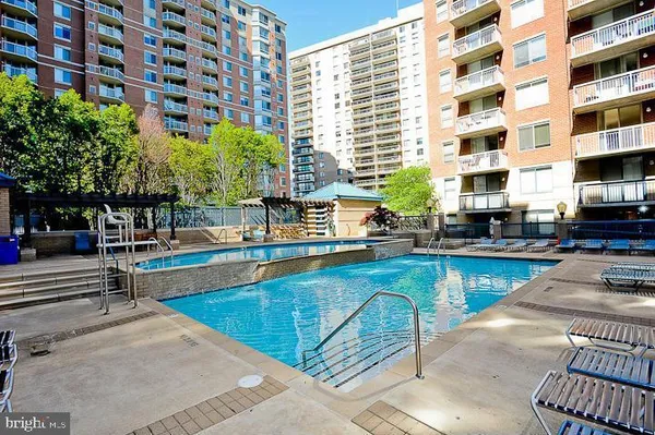 $465,000 | 3830 9th Street North, Unit 202W, Arlington, VA 22203
