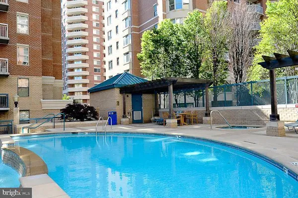 $465,000 | 3830 9th Street North, Unit 202W, Arlington, VA 22203