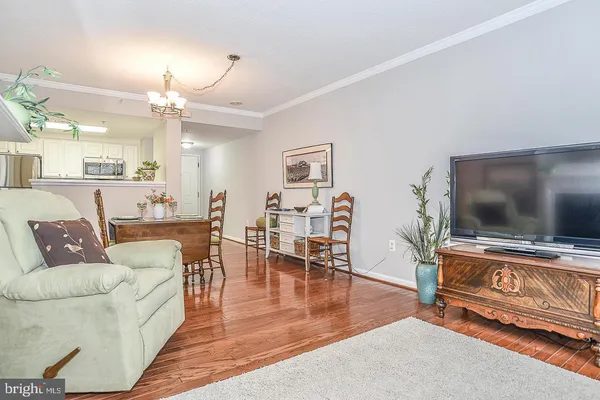 $465,000 | 3830 9th Street North, Unit 202W, Arlington, VA 22203