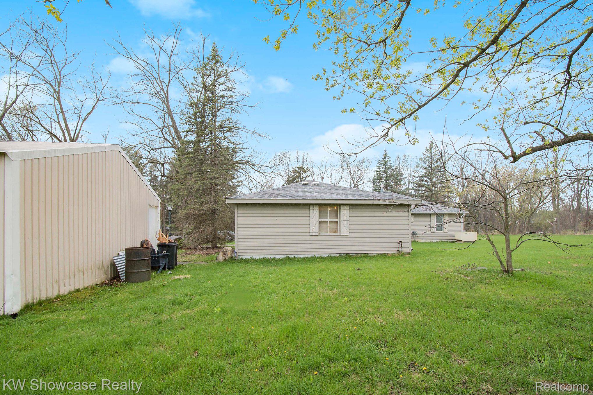 5204 Mack Road Howell, MI 48855 - Photo 30 of 30 Gallery Image 30