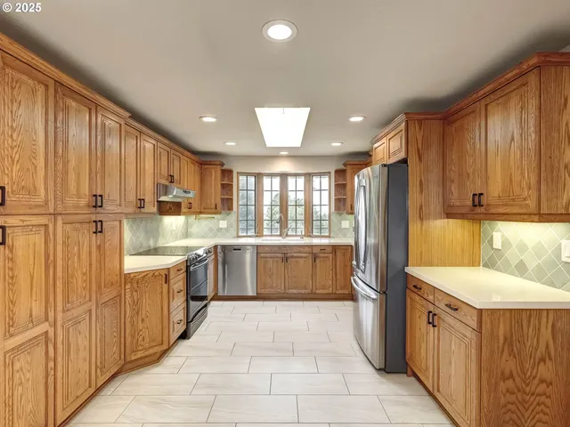 $1,085,000 | 36905 Southwest Goddard Road, Cornelius, OR 97113