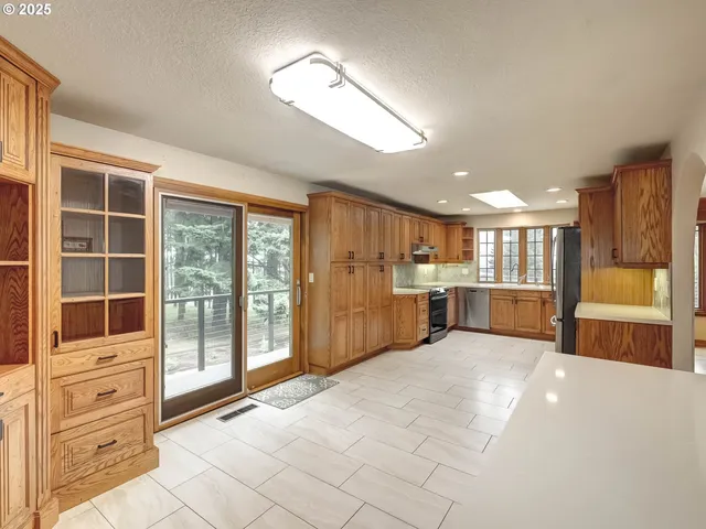 $1,085,000 | 36905 Southwest Goddard Road, Cornelius, OR 97113