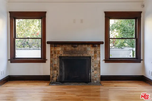 $8,000 | 2027 Canyon Drive, Los Angeles, CA 90068