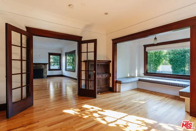 $8,000 | 2027 Canyon Drive, Los Angeles, CA 90068